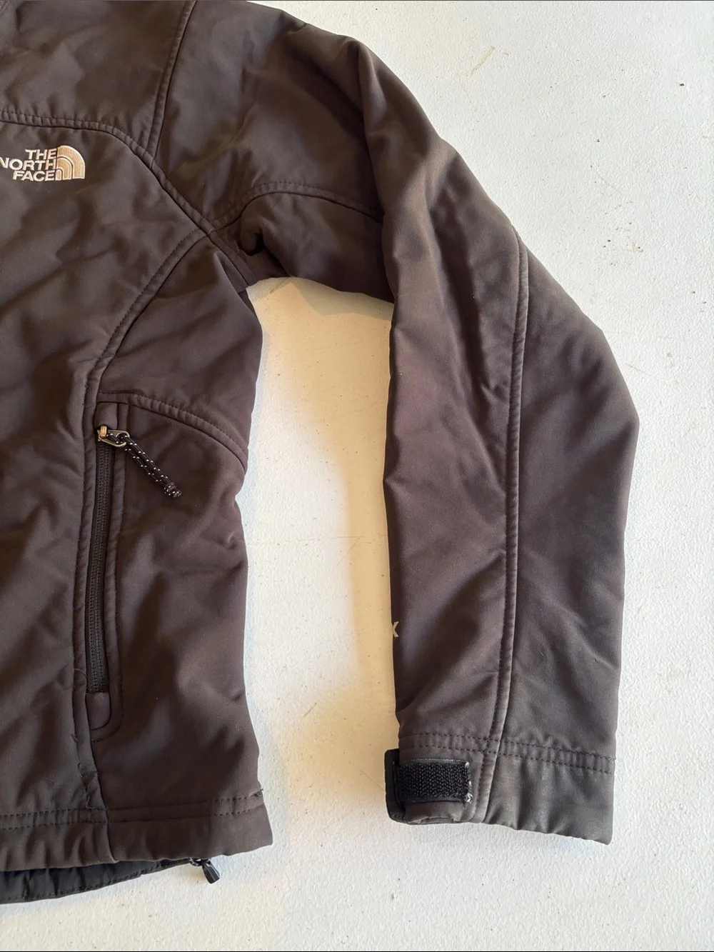 The North Face Men's Black Lightweight Softshell Jacket Medium